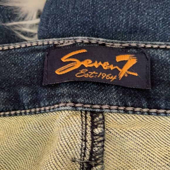 Seven7 Crop Girlfriend Jeans Distressed 14 - Picture 13 of 16